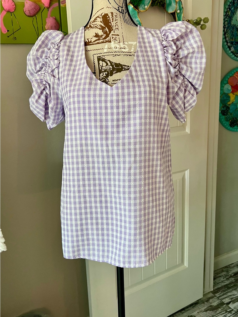 Lilac Gingham Puff-Sleeve Women's Top - Vine and Love - size S - NWOT-never worn